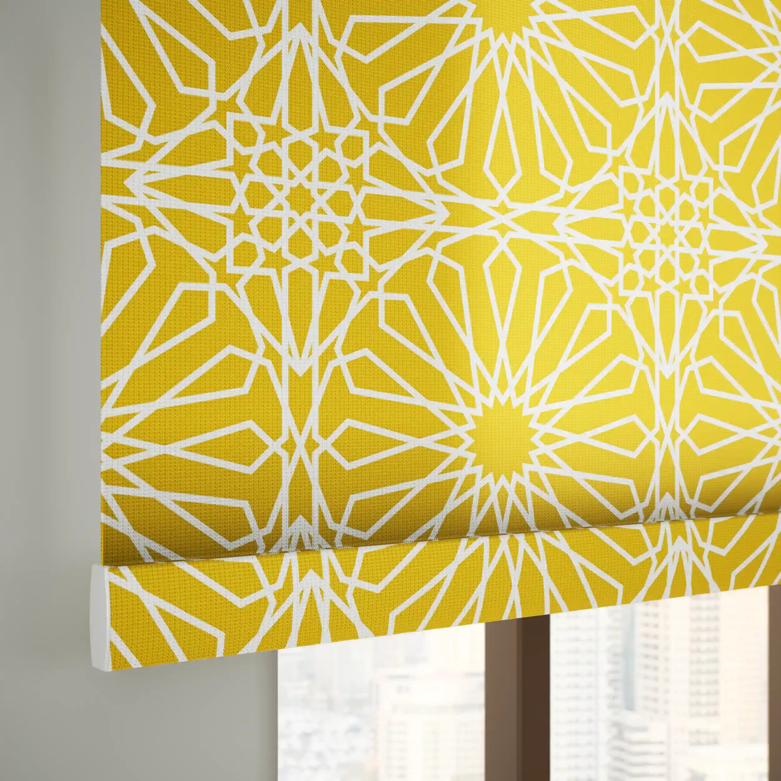 ستائر الرولر الشمسيّة (سولار)