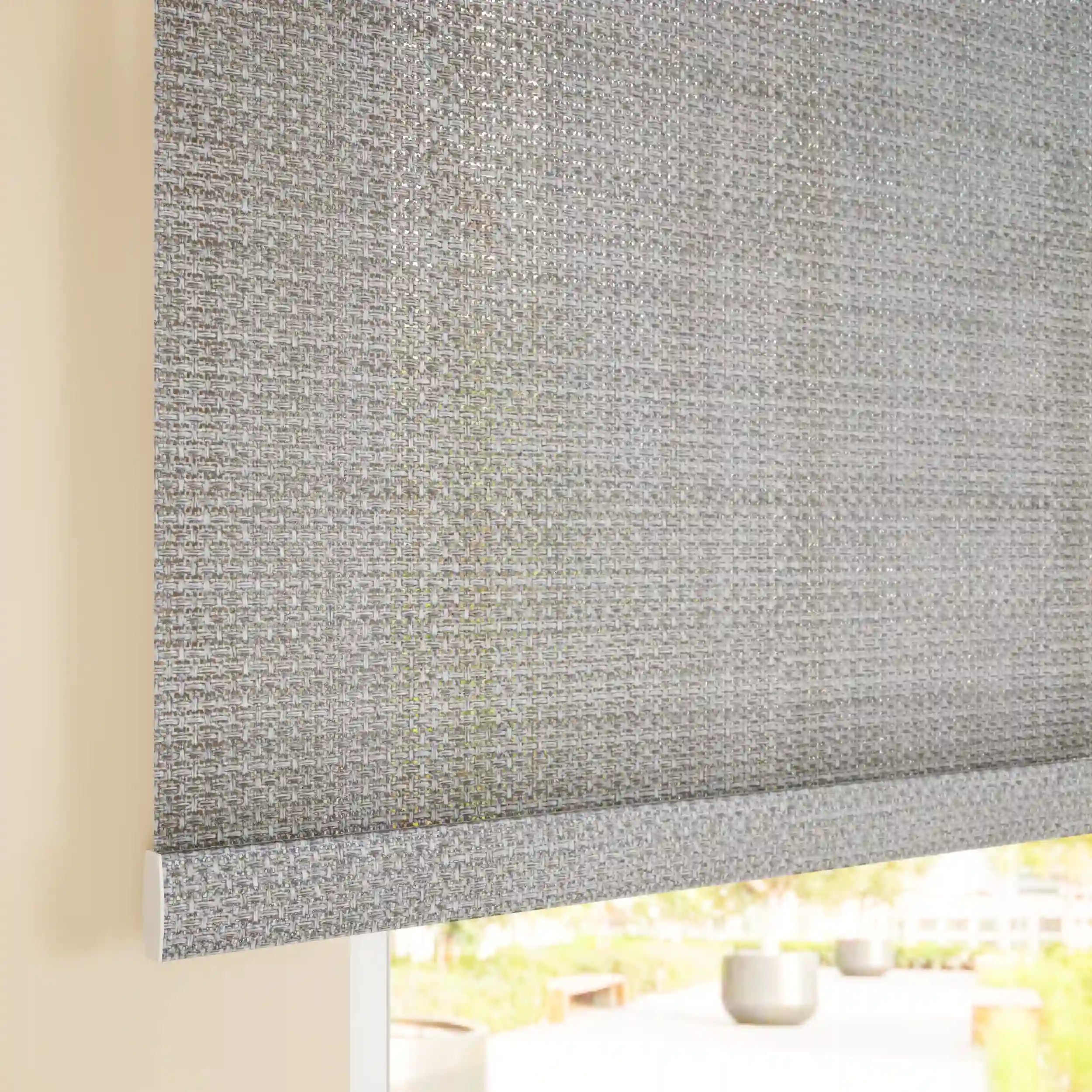 ستائر الرولر للوقاية الشمسية (سن سكرين)