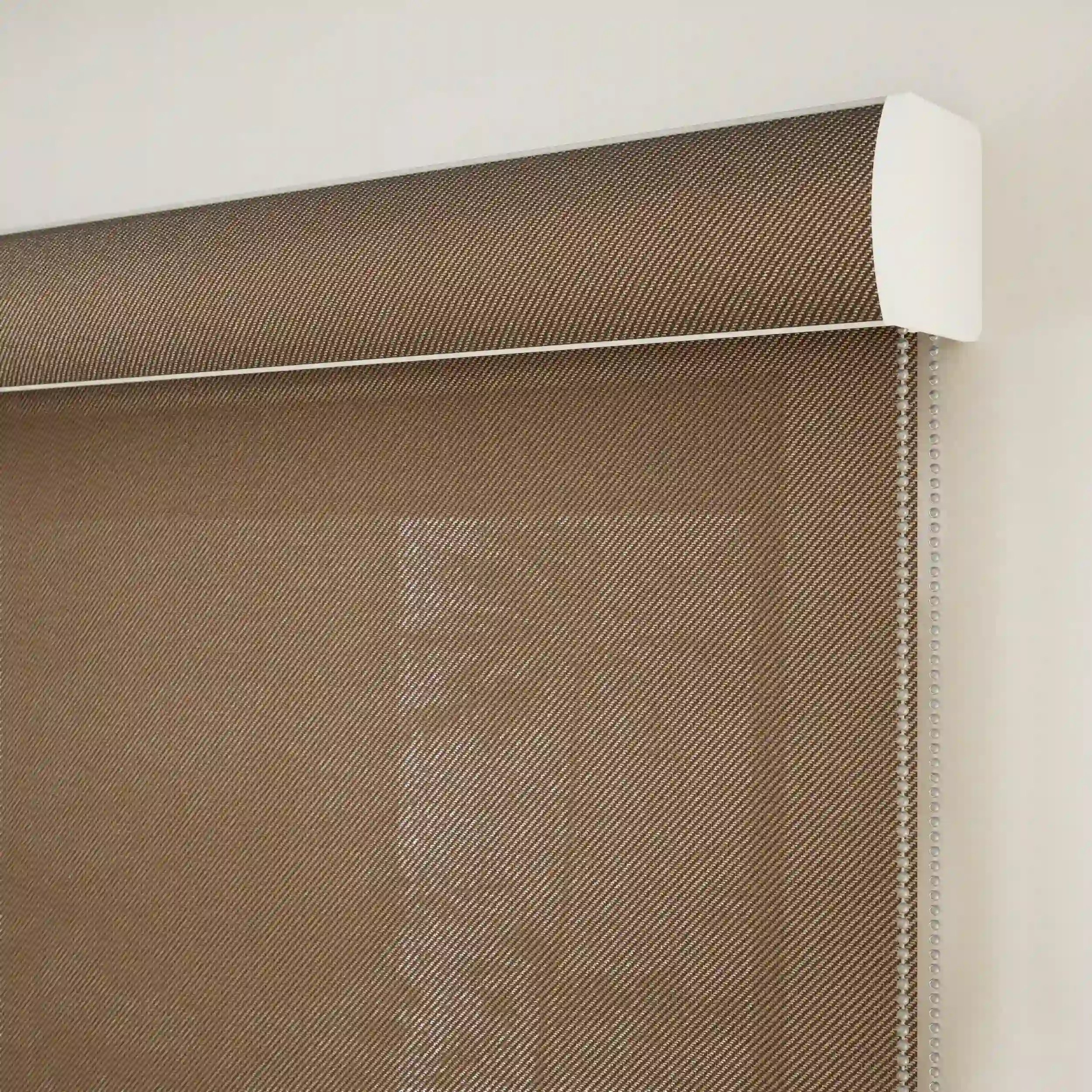 ستائر الرولر للوقاية الشمسية (سن سكرين)