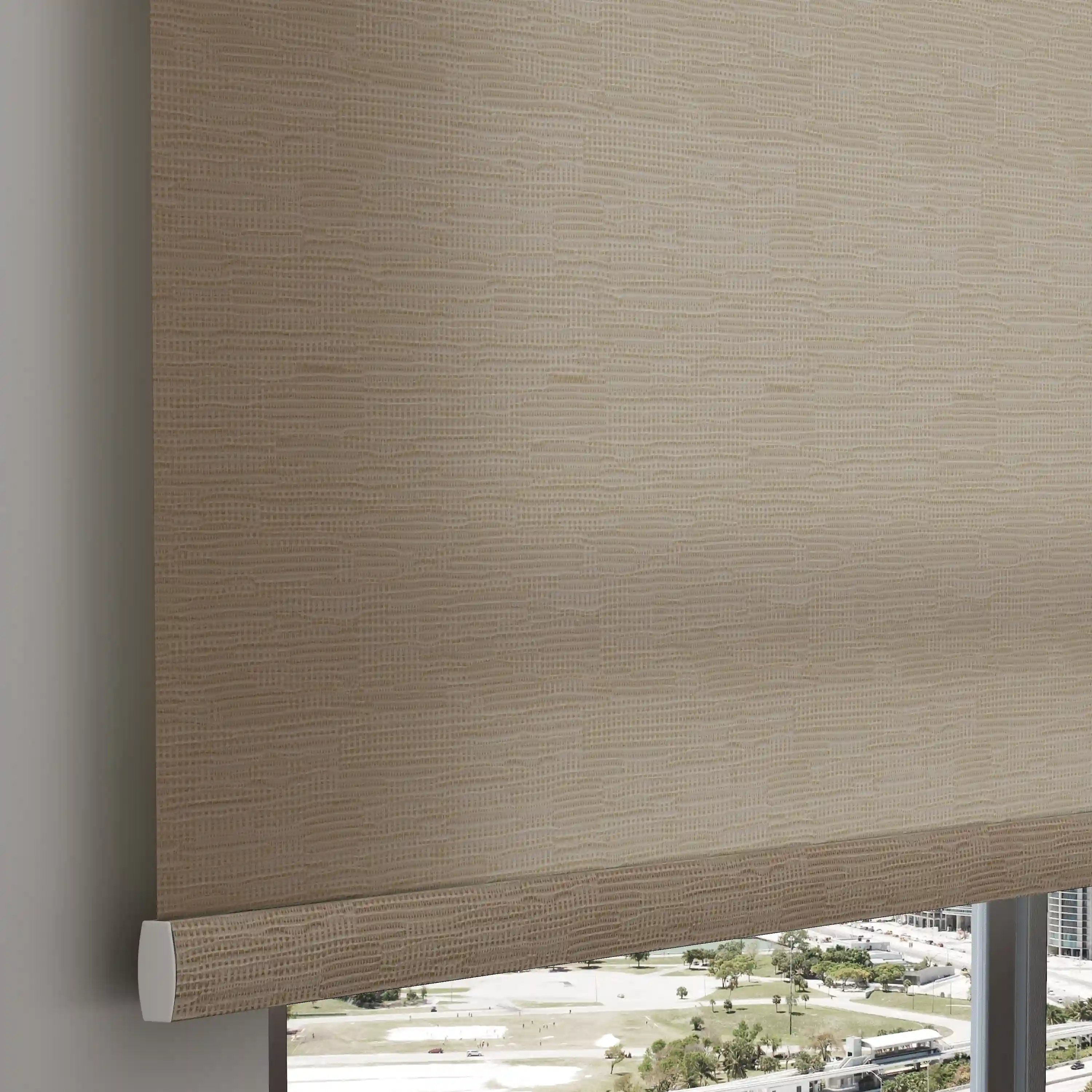 ستائر الرولر الشمسيّة (سولار)